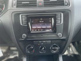 2016 VOLKSWAGEN JETTA SEDAN 4-CYL, TURBO, 1.4 LITER 1.4T S SEDAN 4D
