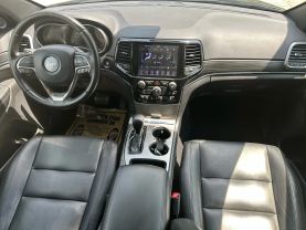 2020 JEEP GRAND CHEROKEE SUV V6, VVT, 3.6 LITER LIMITED SPORT UTILITY 4D at T&T Repairables - used car dealership in Spencer, Indiana.