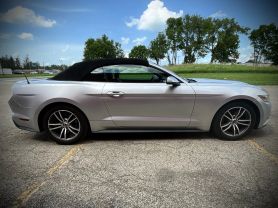 2015 Ford Mustang - Image 14