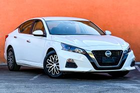 2022 NISSAN ALTIMA SEDAN - AUTOMATIC - Gentle Carmen Auto