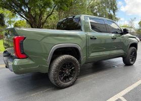 2023 TOYOTA TUNDRA CREWMAX PICKUP GREEN AUTOMATIC - Iron Cars Inc