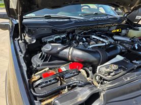 2019 FORD F350 SUPER DUTY CREW CAB PICKUP V8, TURBO DIESEL, 6.7 LITER KING RANCH PICKUP 4D 8 FT