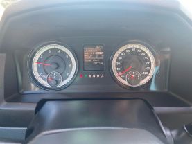 2014 RAM 3500 CREW CAB 9FT KNAPHEIDE KUV SERVICE BED TRUCK WITH 1600LB LIFTGATE SERVICE/UTILITY TRUCKS V8, HEMI, 6.4 LITER TRADESMAN 4D - Eddies Auto Sales