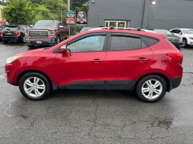 2013 HYUNDAI TUCSON SUV 4-CYL, 2.4 LITER GLS SPORT UTILITY 4D
