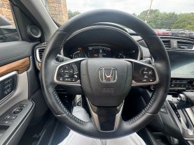 2017 HONDA CR-V SUV 4-CYL, TURBO, 1.5 LITER EX-L W/NAVIGATION SPORT UTILITY 4D - Gesner Auto Inc in Taunton, MA, 41.88613, -71.14527