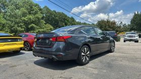 2019 Nissan Altima - Image 5