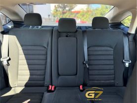 2019 Ford Fusion - Image 12