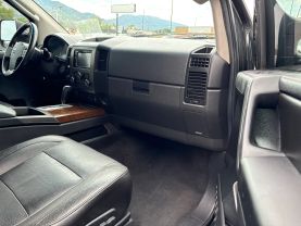 2008 NISSAN TITAN CREW CAB PICKUP V8, 5.6 LITER XE PICKUP 4D 5 1/2 FT