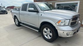 2016 RAM 1500 CREW CAB PICKUP V8, HEMI, 5.7 LITER BIG HORN PICKUP 4D 5 1/2 FT