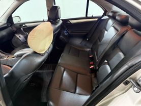 2006 MERCEDES-BENZ C-CLASS
