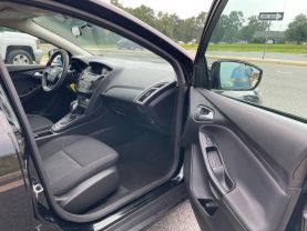 2017 Ford Focus - Image 31