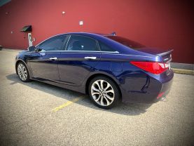 2014 Hyundai Sonata - Image 3
