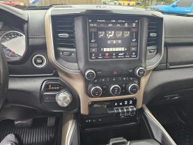 2019 RAM 1500 CREW CAB PICKUP V8, HEMI, 5.7 LITER LARAMIE PICKUP 4D 5 1/2 FT