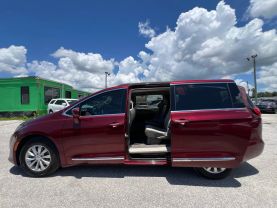 2017 CHRYSLER PACIFICA VAN V6, 3.6 LITER TOURING-L MINIVAN 4D