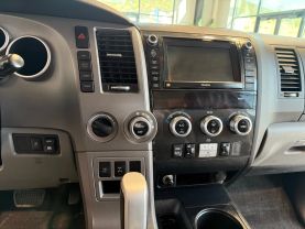 2012 TOYOTA SEQUOIA SUV V8, 5.7 LITER LIMITED SPORT UTILITY 4D