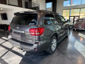 2012 TOYOTA SEQUOIA SUV V8, 5.7 LITER LIMITED SPORT UTILITY 4D