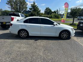 2017 VOLKSWAGEN JETTA