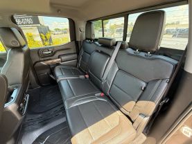 2019 Chevrolet Silverado 1500 Crew Cab Lt Trail Boss Pickup 4d 5 3/4 Ft - Image 22