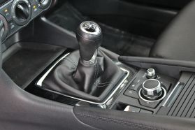 2017 MAZDA MAZDA3