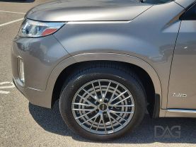 2015 KIA SORENTO SUV