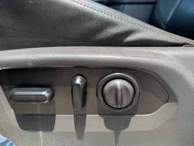 2019 Chevrolet Silverado 1500 Crew Cab Lt Trail Boss Pickup 4d 5 3/4 Ft - Image 17