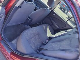 2001 NISSAN SENTRA SEDAN 4-CYL, 2.0 LITER SE SEDAN 4D