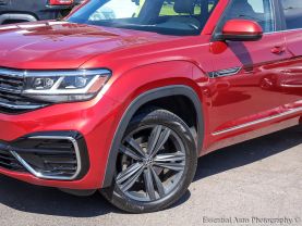 -2020 Volkswagen Atlas Cross Sport - Image 3