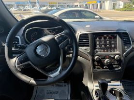 2018 JEEP GRAND CHEROKEE SUV V6, VVT, 3.6 LITER LAREDO E SPORT UTILITY 4D