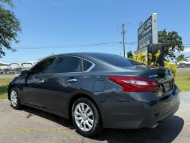 2018 Nissan Altima 2.5 S Sedan 4d - Image 4