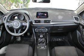 2017 MAZDA MAZDA3