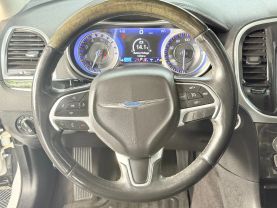 2016 CHRYSLER 300 SEDAN V6, 3.6 LITER 300C SEDAN 4D