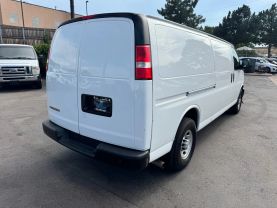 2017 CHEVROLET EXPRESS 3500 CARGO CARGO V8, FLEX FUEL, 6.0 LITER EXTENDED VAN 3D