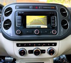 2015 VOLKSWAGEN TIGUAN SUV PURE WHITE AUTOMATIC - Capital City Auto