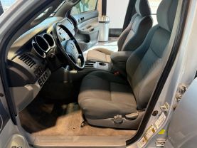 2011 TOYOTA TACOMA DOUBLE CAB PICKUP V6, 4.0 LITER PICKUP 4D 5 FT
