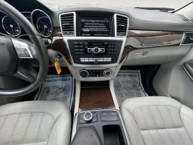 2014 Mercedes-benz Gl-class Gl 350 Bluetec 4matic Sport Utility 4d - Image 11