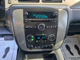 2013 CHEVROLET SILVERADO 2500 HD CREW CAB PICKUP V8, TURBO DIESEL, 6.6L LTZ PICKUP 4D 6 1/2 FT