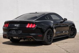 2017 Ford Mustang - Image 10
