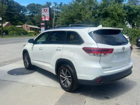2018 TOYOTA HIGHLANDER SUV V6, 3.5 LITER XLE SPORT UTILITY 4D