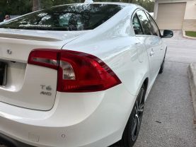2017 VOLVO S60