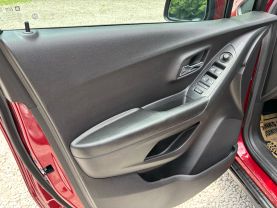 2022 CHEVROLET TRAX SUV 4-CYL, TURBO, 1.4 LITER LT SPORT UTILITY 4D at T&T Repairables - used car dealership in Spencer, Indiana.