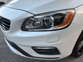 2017 VOLVO S60