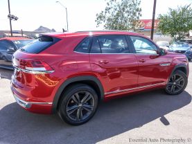 -2020 Volkswagen Atlas Cross Sport - Image 8