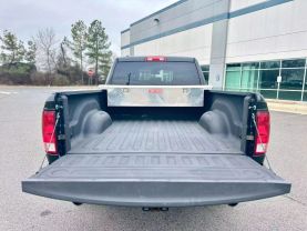 2017 RAM 1500 QUAD CAB PICKUP V8, HEMI, 5.7 LITER EXPRESS PICKUP 4D 6 1/3 FT