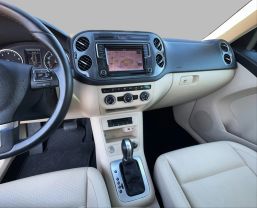 2016 VOLKSWAGEN TIGUAN SUV 4-CYL, TURBO, 2.0 LITER 2.0T SE SPORT UTILITY 4D