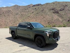 2023 TOYOTA TUNDRA CREWMAX PICKUP V6, I-FORCE, TWIN TURBO, 3.4 LITER SR5 PICKUP 4D 5 1/2 FT