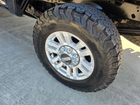 2019 FORD F250 SUPER DUTY CREW CAB PICKUP V8, TURBO DIESEL, 6.7 LITER XL PICKUP 4D 6 3/4 FT