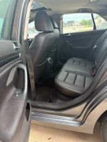 2010 VOLKSWAGEN JETTA SEDAN 5-CYL, 2.5 LITER SEL SEDAN 4D