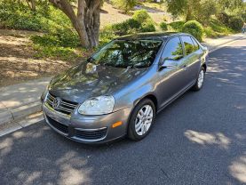 2010 VOLKSWAGEN JETTA LIMITED EDITION SEDAN 4D