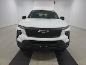 2024 Chevrolet Silverado Ev - - Image 2