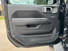 2019 JEEP WRANGLER UNLIMITED SUV 4-CYL, TURBO, 2.0 LITER SAHARA SPORT UTILITY 4D